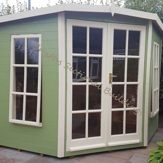 7' x 7' Corner Summerhouse